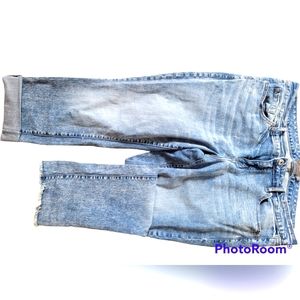 Torrid cropped boyfriend jeans size 16
